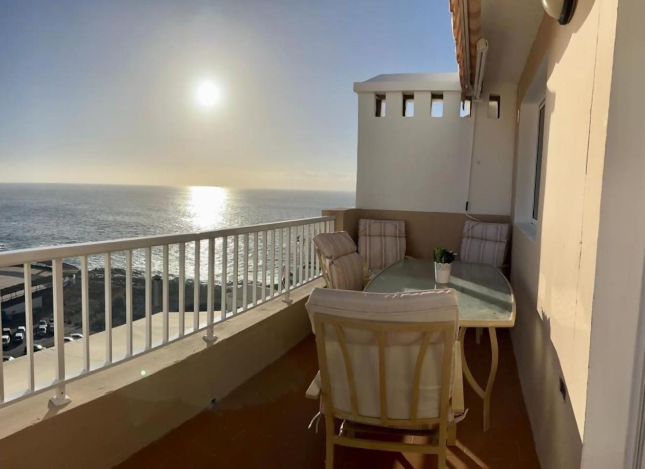 Apartamento Con Vistas Al Mar ปัวร์โตเดซานตีอาโก ภายนอก รูปภาพ